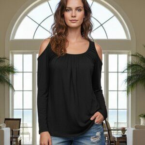 The Limited Women's black split sleeves top size Medium